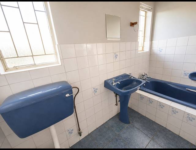 3 BEDROOM HOUSE FOR SALE IN VANDERBIJLPARK SE 3